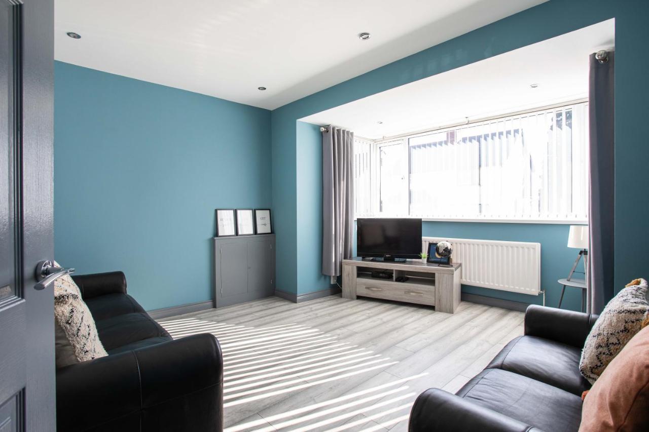 Fully Refurbished North Belfast Home المظهر الخارجي الصورة